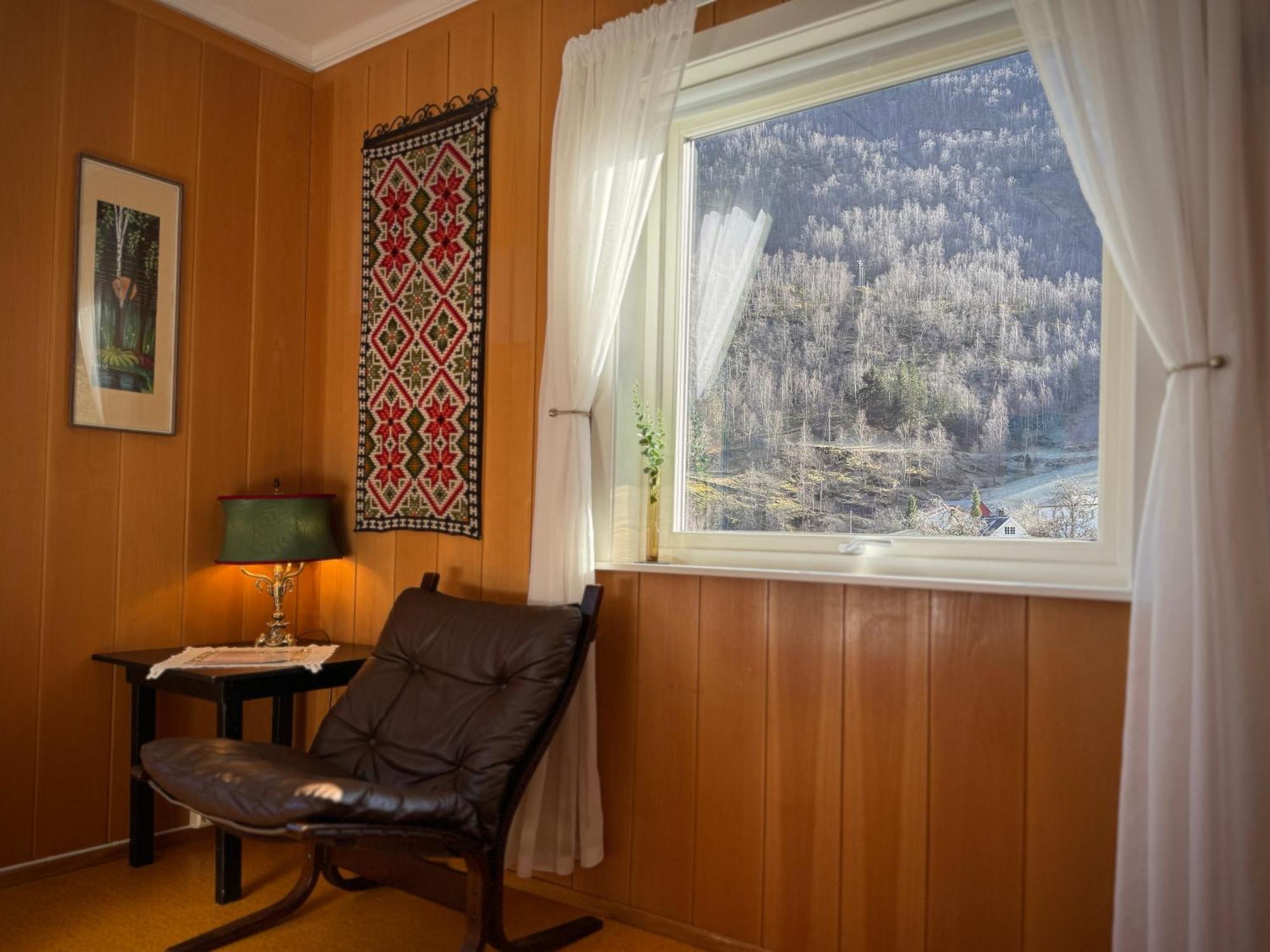 Svingen Guesthouse - Panoramic Fjord Views In Flåm Exterior foto