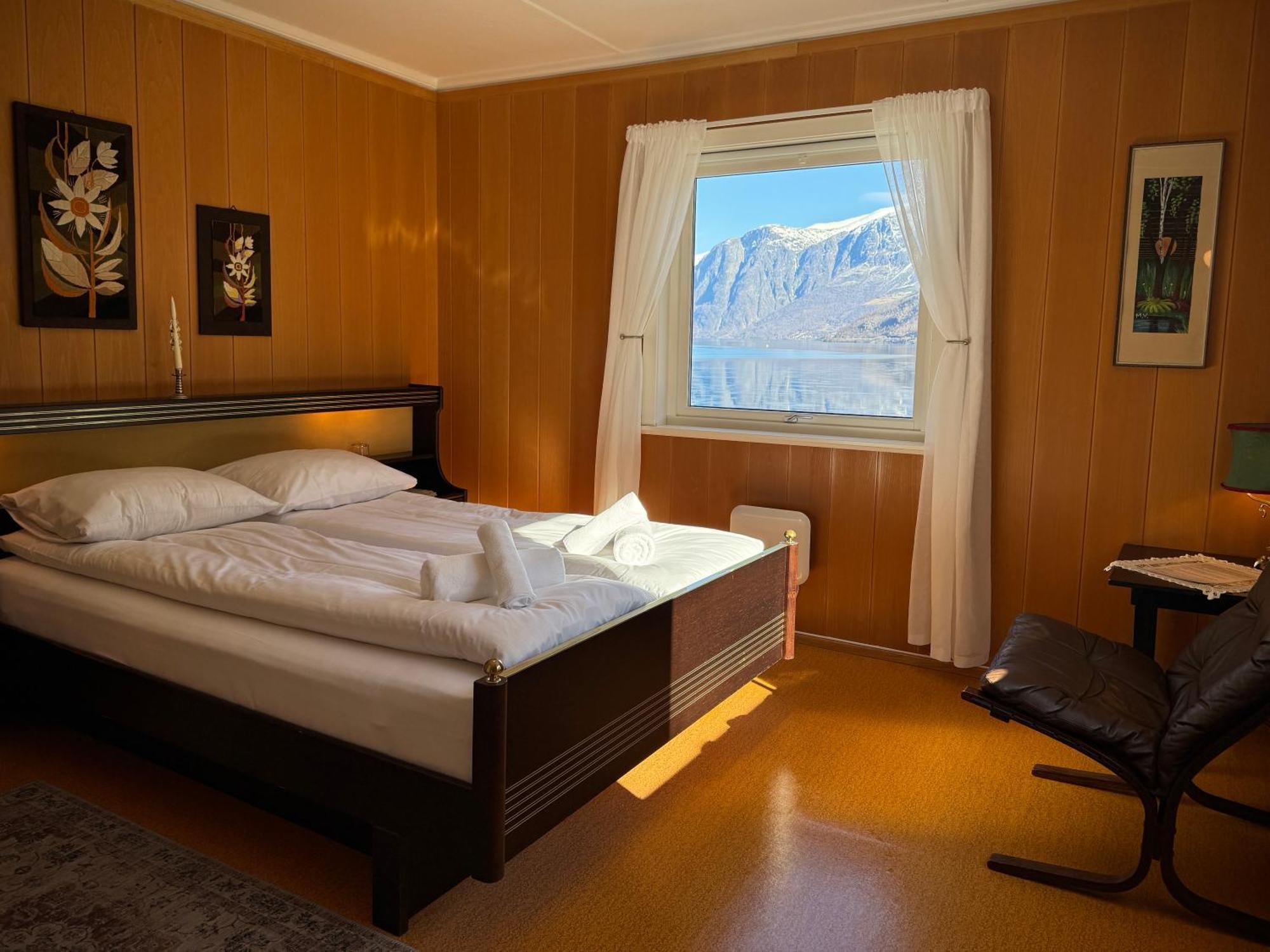 Svingen Guesthouse - Panoramic Fjord Views In Flåm Exterior foto